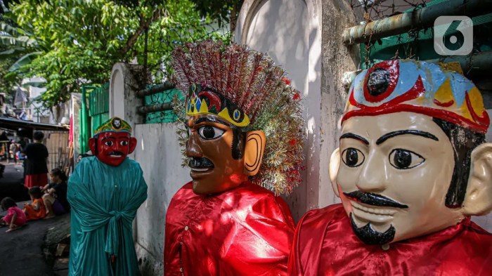 Tradisi unik pawai ondel-ondel saat tahun baru 2025 di Jakarta