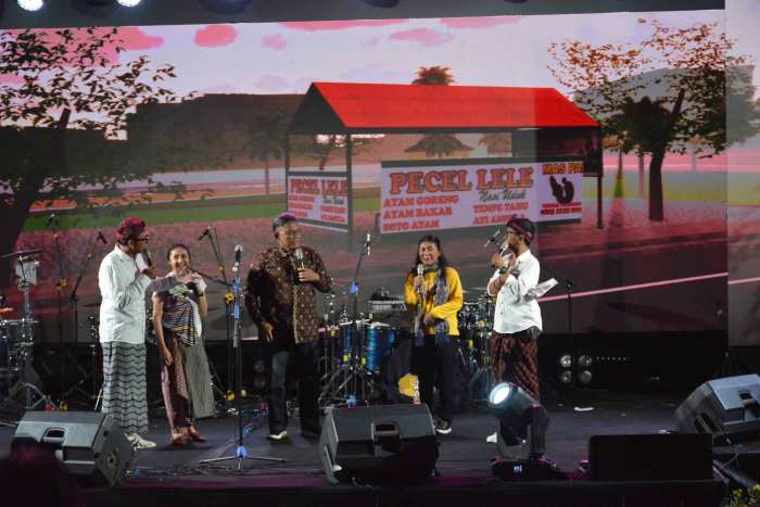 Merayakan tahun baru 2025 di Malioboro
