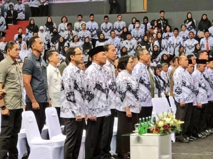 Gaji PNS Guru SD 2025 dengan gelar S2