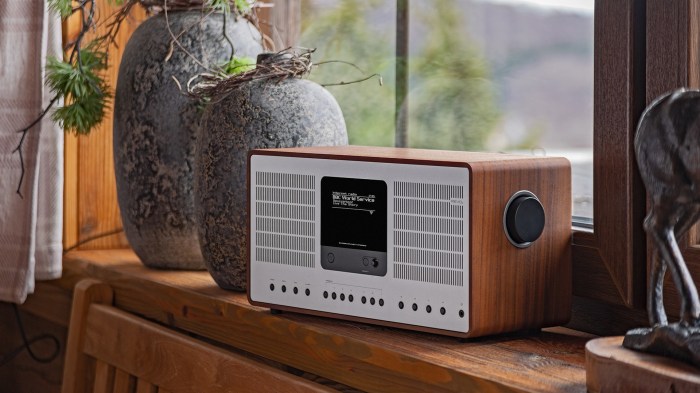 Ucapan Tahun Baru 2025 Yang Disiarkan Di Radio