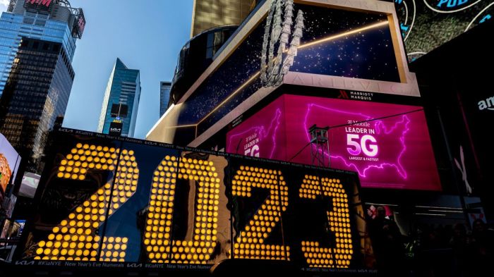 Acara TV spesial tahun baru 2025 berita