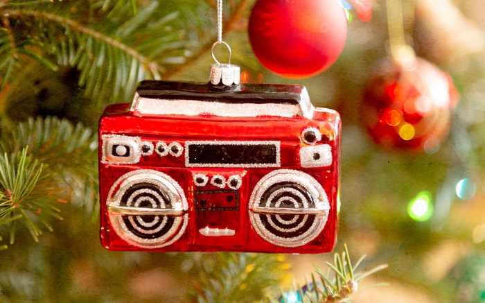 Ucapan Natal dan Tahun Baru 2025 yang Disiarkan di Televisi/Radio