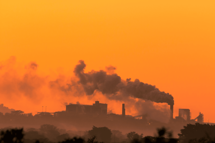 Apakah Indonesia masih mengandalkan energi fosil di tahun 2025?