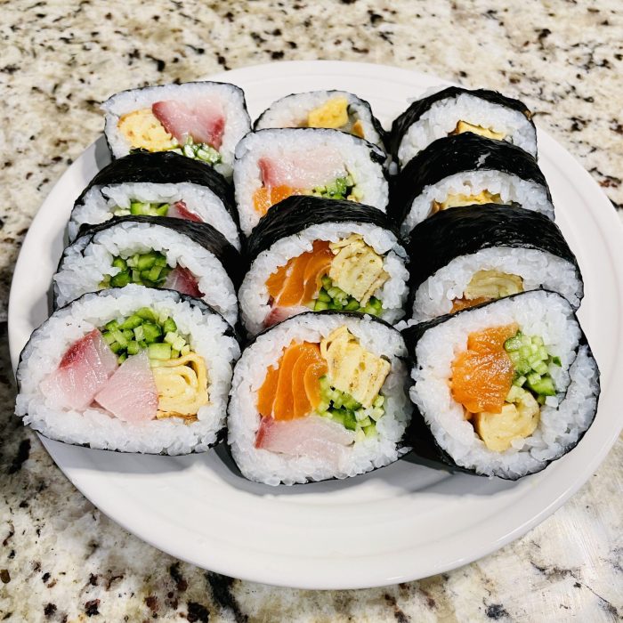 Cara membuat sushi spesial tahun baru di rumah