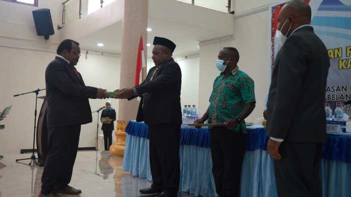 Daftar Bansos Desember 2024 Lanny Jaya