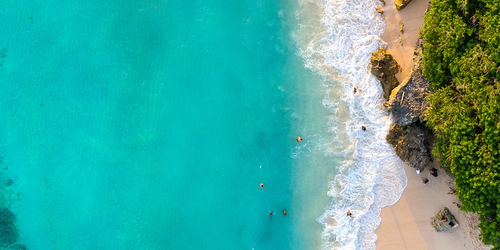 Paket liburan tahun baru 2025 ke Bali dengan snorkeling di Sanur