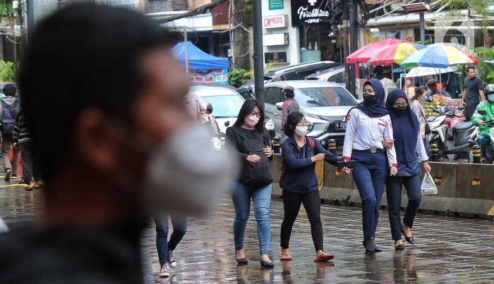Apakah ada website resmi yang menyediakan informasi tentang UMP DKI 2025?