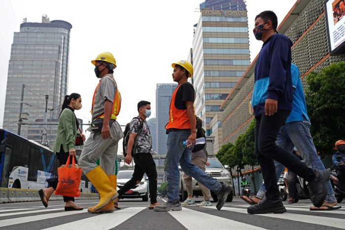 Apakah ada pro dan kontra terkait UMK Jateng 2025?