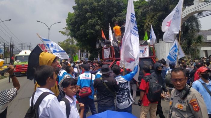 UMK Bandung 2025 Dewan Pengupahan Bandung