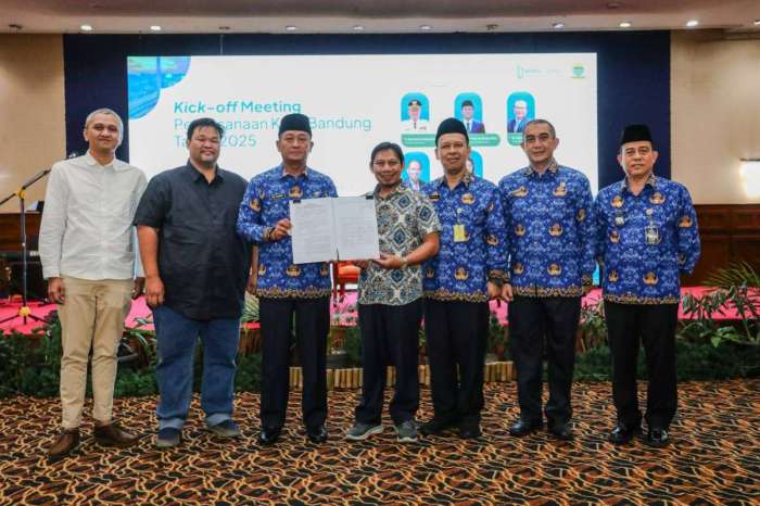 Upah Minimum Regional Bandung 2025