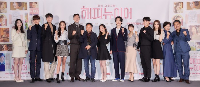 Adakah film romantis yang tayang di bioskop tanggal 1 Januari 2025?