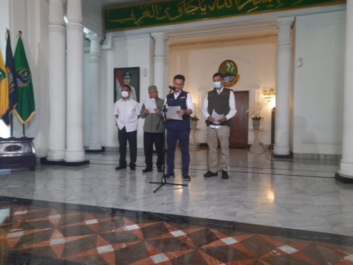 UMK Bandung 2025 dibandingkan tahun sebelumnya