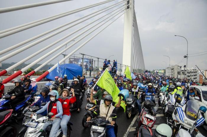 UMK Bandung 2025 dibandingkan tahun sebelumnya