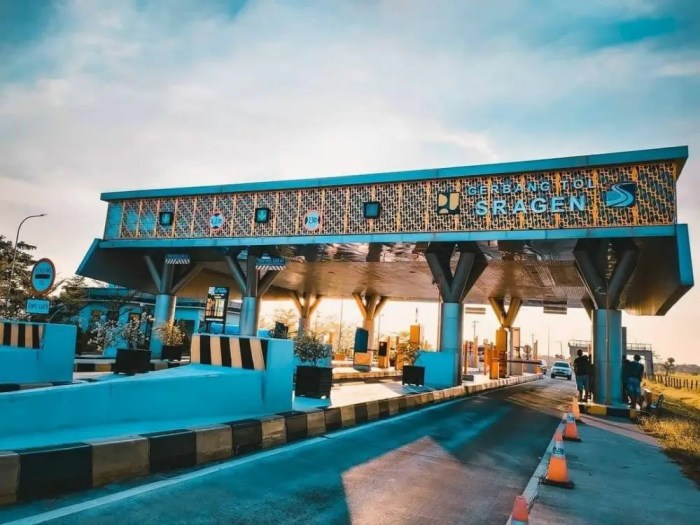 Apakah ada kemungkinan UMR Surabaya 2025 ditinjau kembali?