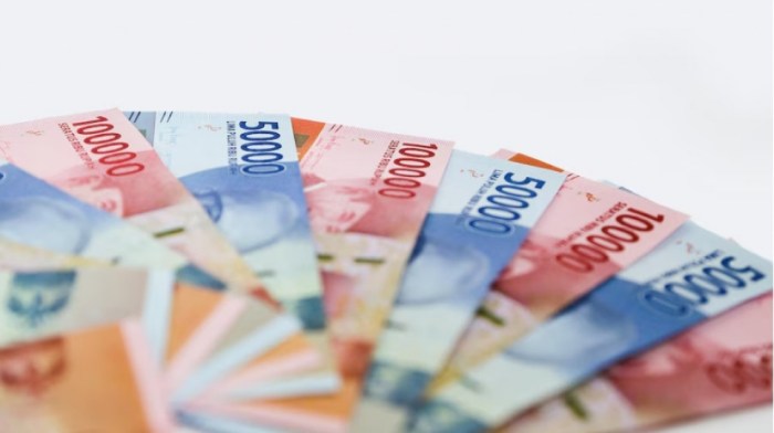 Bagaimana pendapat pemerintah tentang UMP DKI 2025?