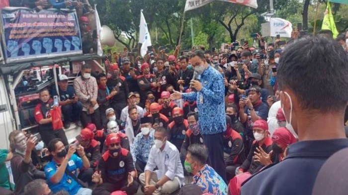 Apakah UMP DKI 2025 sudah adil?