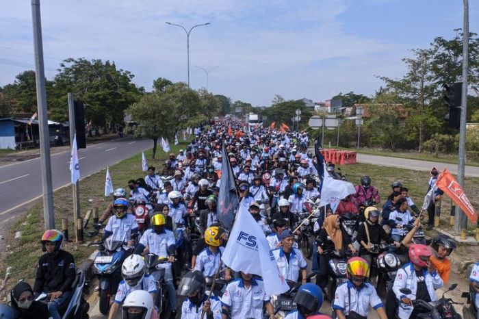 Perhitungan UMK Bandung 2025