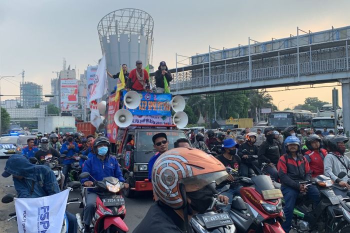 UMK Bekasi 2025 dan hubungan industrial