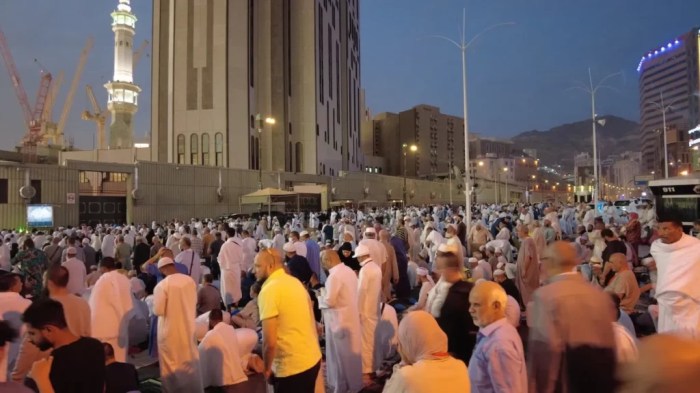 Hajj waive debts obligatory duties such does diapers males allowed wearing during