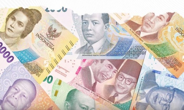 Apakah ada lembaga independen yang mengawasi penetapan kenaikan UMK 2025?