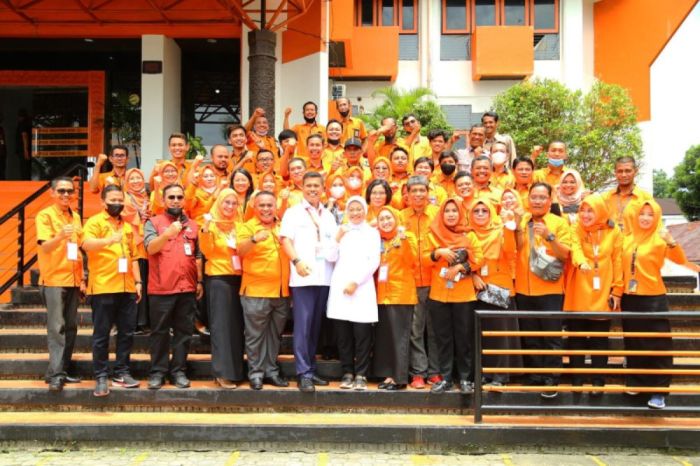 Siapa yang mengawasi penyaluran uang makan PNS daerah 2025?