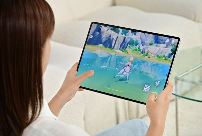 Apakah Samsung Galaxy Tab S9 2025 sudah dilengkapi dengan fitur Always On Display untuk menampilkan informasi penting?