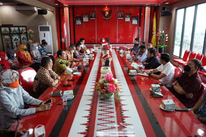 Kenaikan UMK 2025 Bandar Lampung