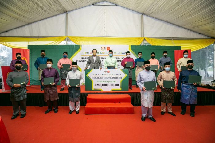 Apakah uang makan PNS daerah 2025 kena potongan zakat?