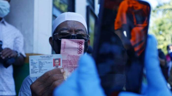 Apakah PKH 2025 bisa dicairkan di bank?