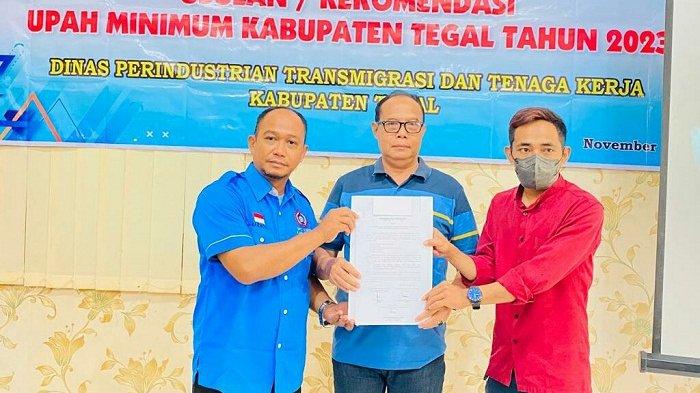 Berapa UMK 2025 di Tegal?