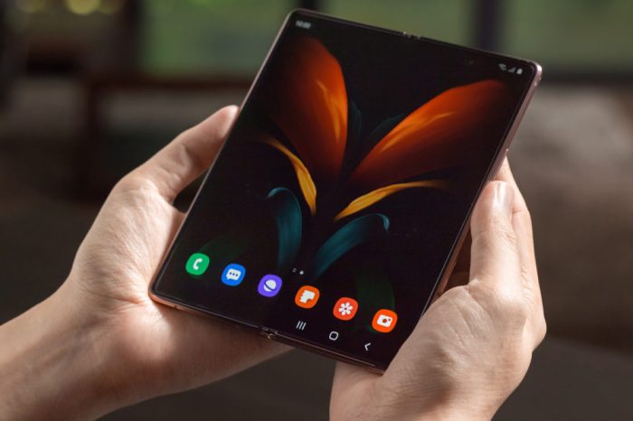 Layar Dynamic Amoled 2x Samsung Galaxy Z Fold5