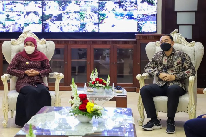 Apakah UMR Surabaya 2025 mempengaruhi tingkat kemiskinan di Surabaya?