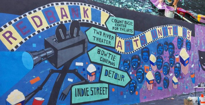 Adakah film indie yang tayang di bioskop tanggal 1 Januari 2025?
