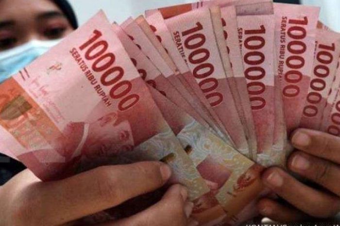 Apa perbedaan PKH 2025 dan BLT?