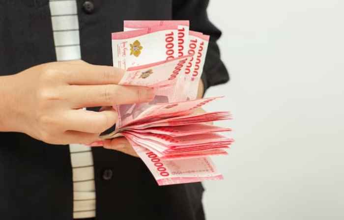 Bagaimana pendapat masyarakat tentang kenaikan UMK 2025?