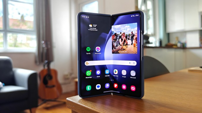 Spesifikasi Lengkap Samsung Galaxy Z Fold5