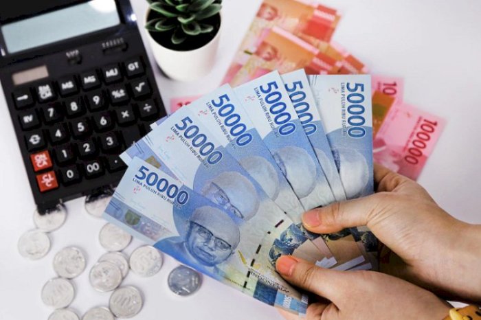 Berapa kenaikan UMK 2025 di [nama provinsi]?