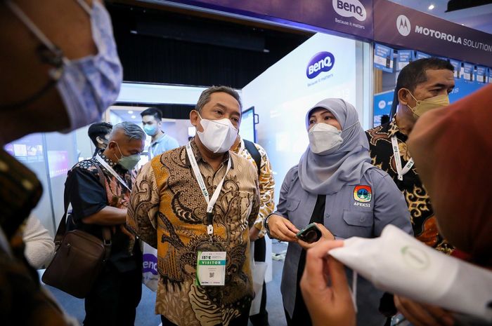 UMK Bandung 2025 daya beli masyarakat