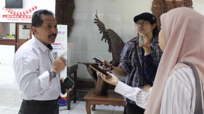 UMK Jateng 2025 perhitungan rumus