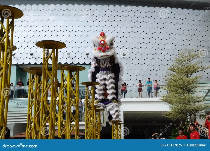 Atraksi Barongsai Imlek 2025