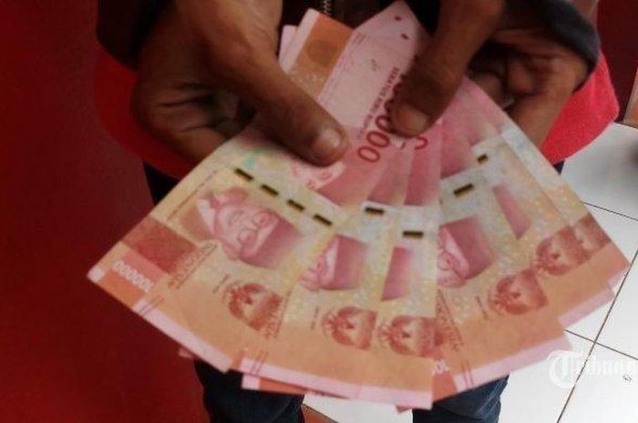 Apakah PKH 2025 sama dengan BLT?