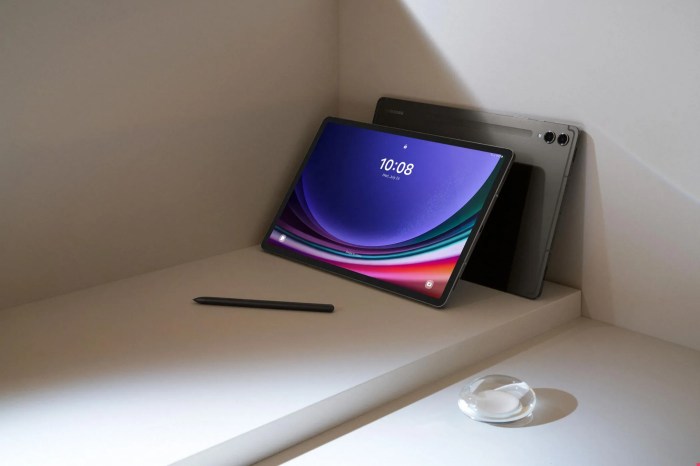 Apakah Samsung Galaxy Tab S9 2025 sudah dilengkapi dengan fitur split screen untuk multitasking?
