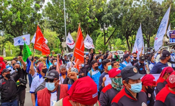Kapan UMP DKI 2025 mulai berlaku?