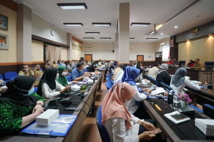 UMK Bandung 2025 dan dialog sosial
