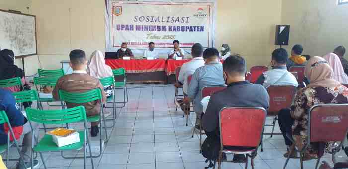 Kenaikan UMK 2025 Papua Barat