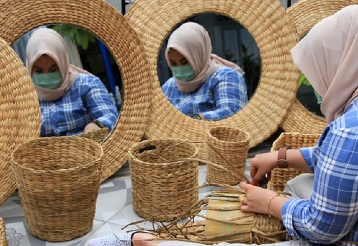 Apakah saya memenuhi syarat untuk mendapatkan bantuan UMKM 2025?