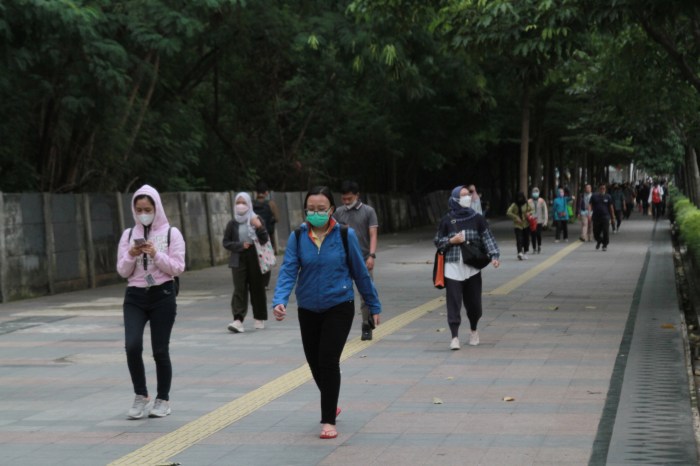 Apakah ada website resmi yang menyediakan informasi tentang UMP DKI 2025?