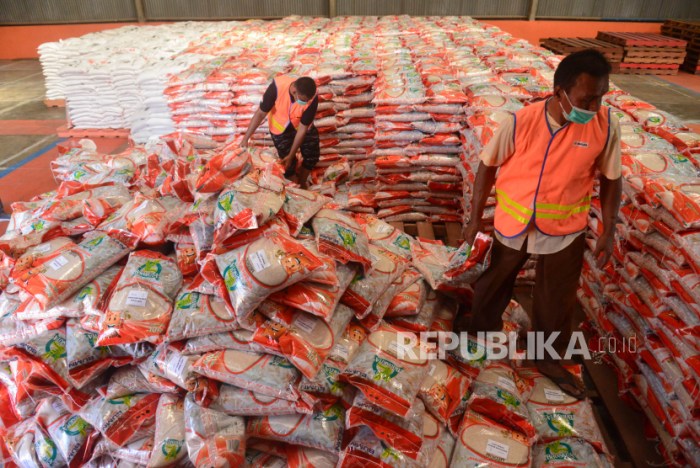 Bantuan Beras Bulog 2025