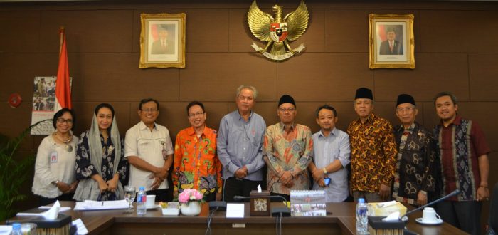 Boarding islamic jakarta school post locally santri pesantren known students get Boarding islamic jakarta school post locally santri pesantren known students get