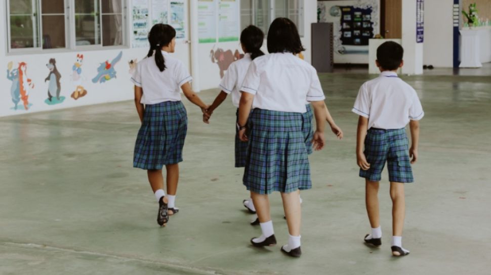 Liburan Lebaran Anak Sekolah  2025
